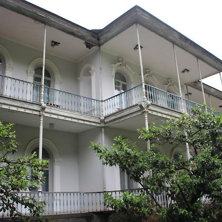 Firuza Hostel Боржоми Екстериор снимка