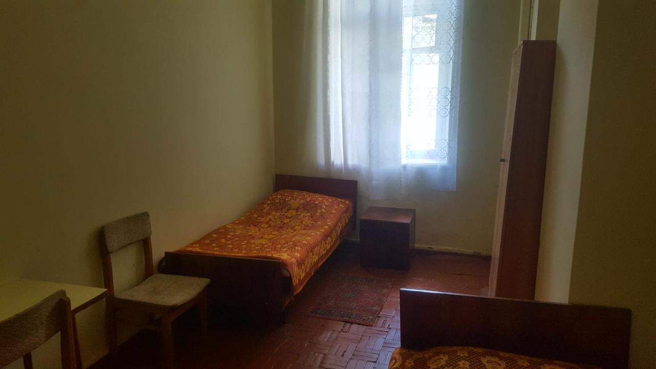 Firuza Hostel Боржоми Екстериор снимка