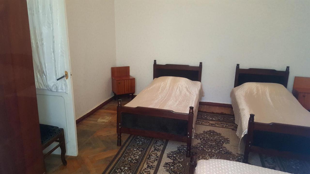 Firuza Hostel Боржоми Екстериор снимка