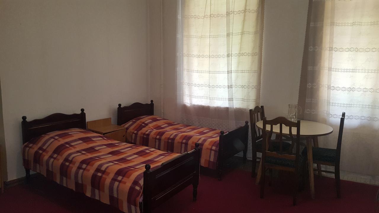 Firuza Hostel Боржоми Екстериор снимка