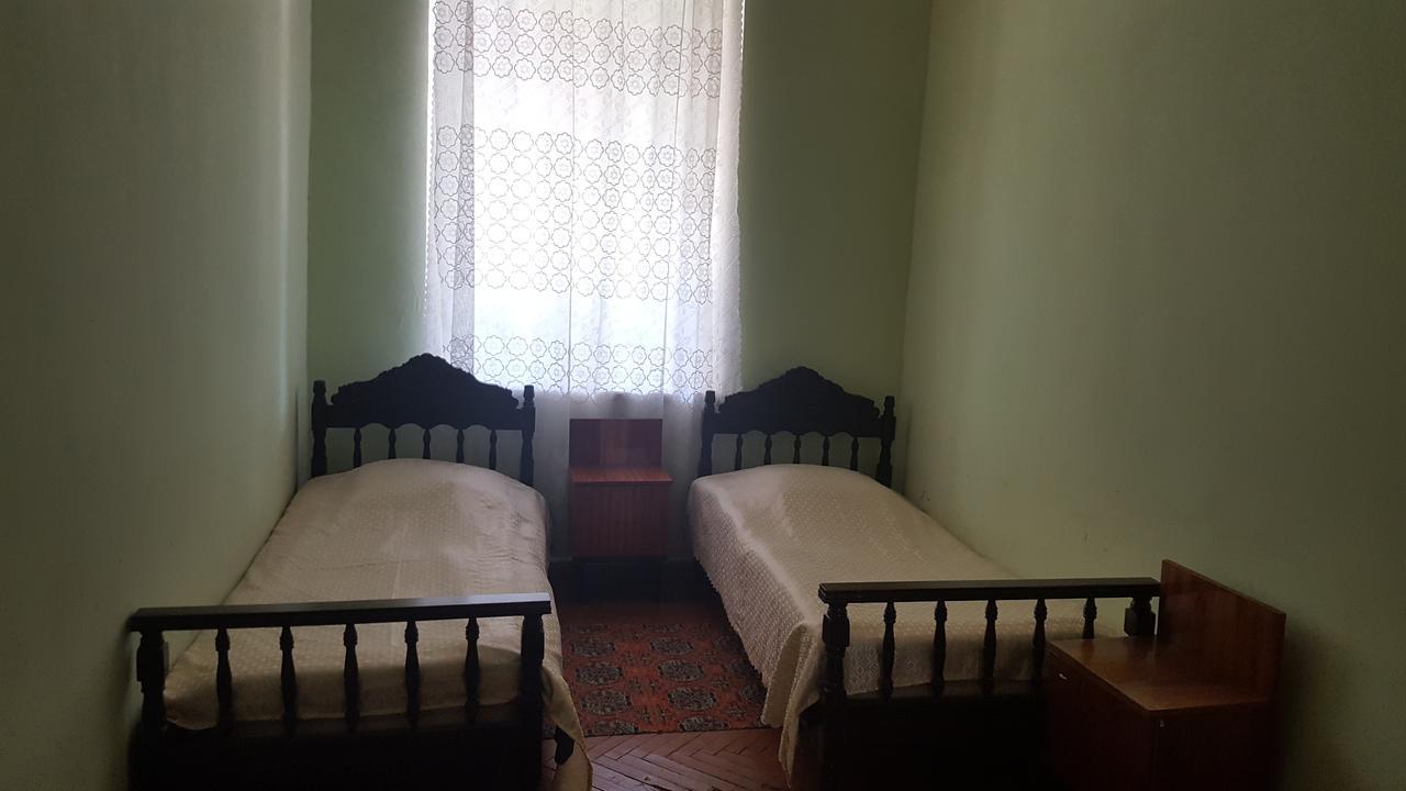 Firuza Hostel Боржоми Екстериор снимка