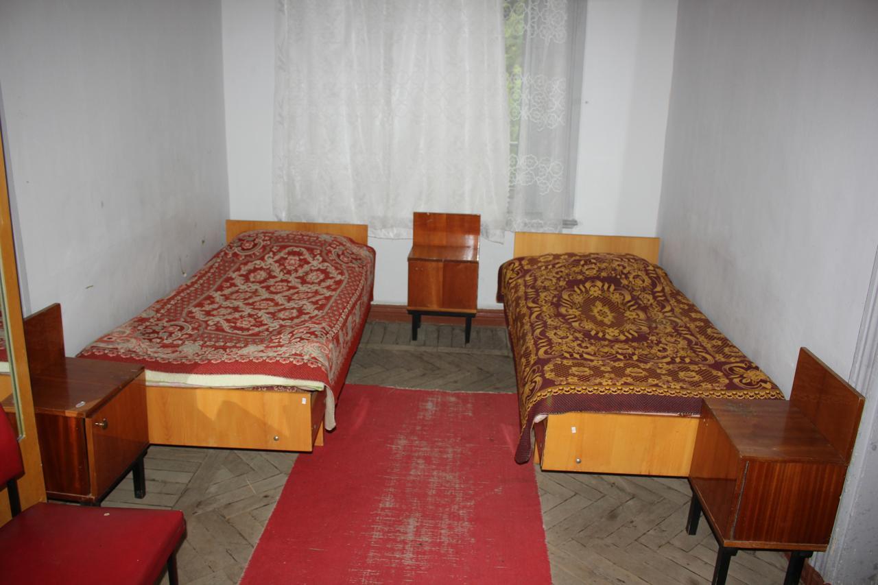 Firuza Hostel Боржоми Екстериор снимка